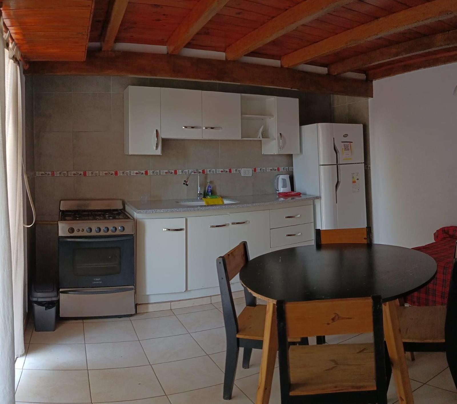 Posada Villa Club, Apart 3 Cerca Del Aeropuerto El Palomar Hurlingham Εξωτερικό φωτογραφία