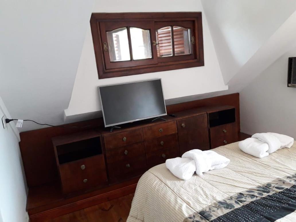Posada Villa Club, Apart 3 Cerca Del Aeropuerto El Palomar Hurlingham Εξωτερικό φωτογραφία
